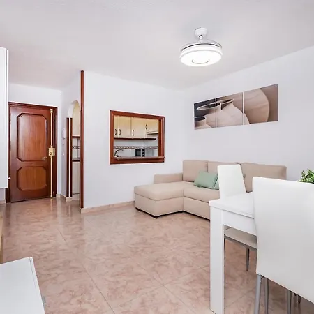 Bhost - Carihuela Beach Torremolinos Exterior photo