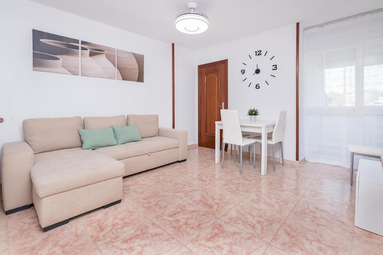 Apartment Bhost - Carihuela Torremolinos