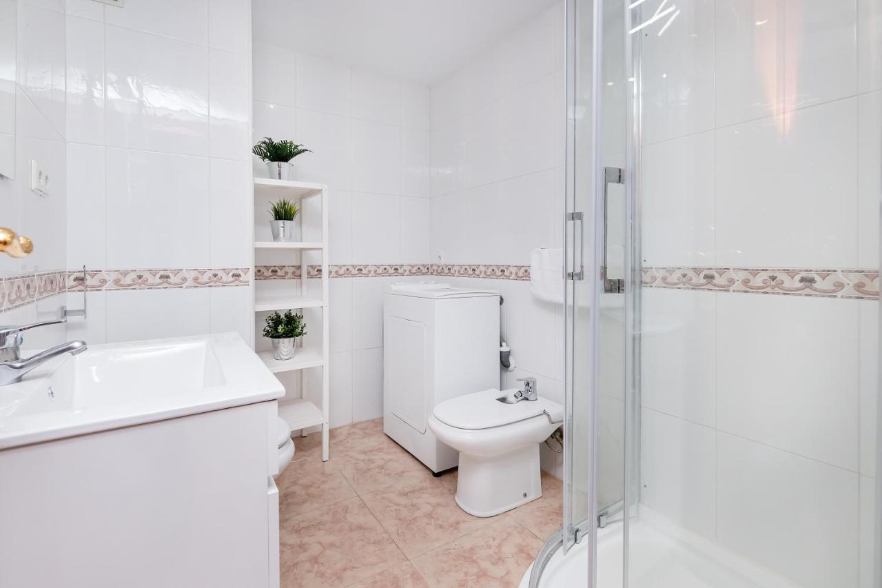 Apartment Bhost - Carihuela Torremolinos