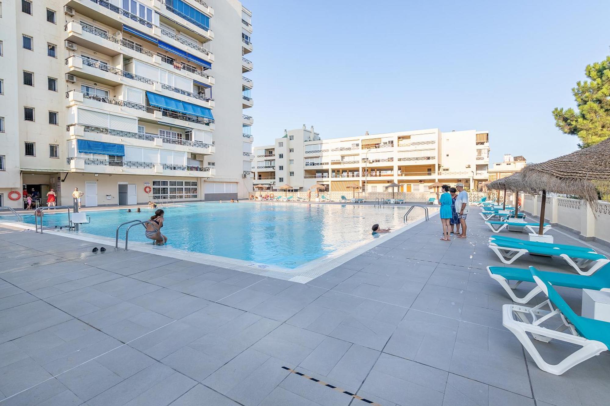 Apartment Bhost - Carihuela *